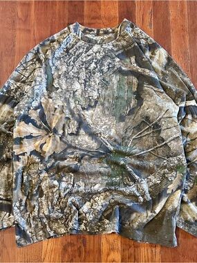Realtree APX Camouflage Camo Lightweight Cotton Blend Longsleeve Shirt L